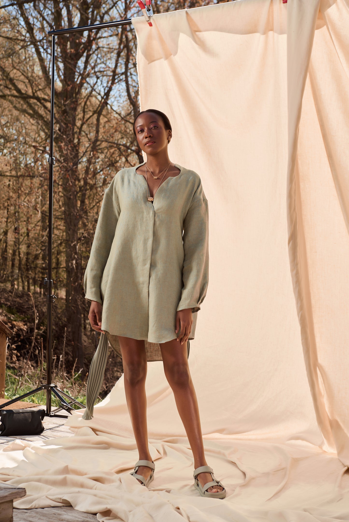 Robe chemise en lin "Sauge"