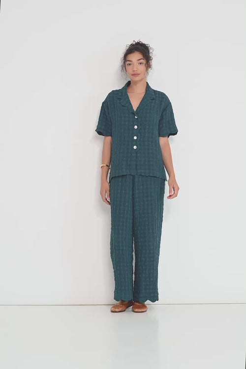 Voyage Shirt and Pants in deep teal linen-viscose seersucker moving naturally on body, breathable lightweight fabric made in Canada
